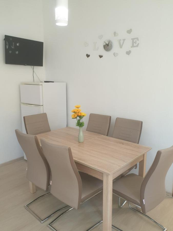 Apartment Ivano Zara Esterno foto